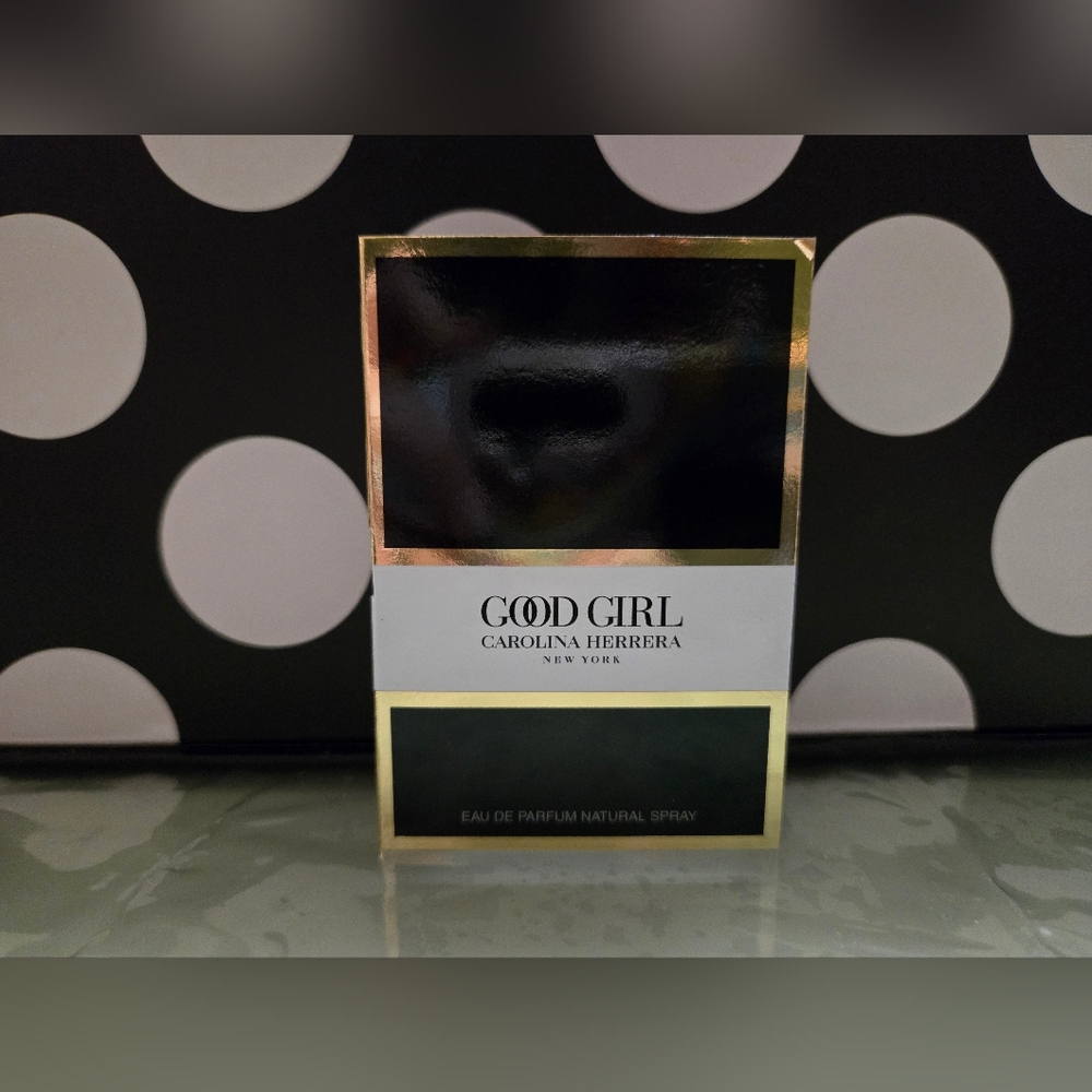 5/$25✨️Carolina Herrera GG SAMPLE✨️